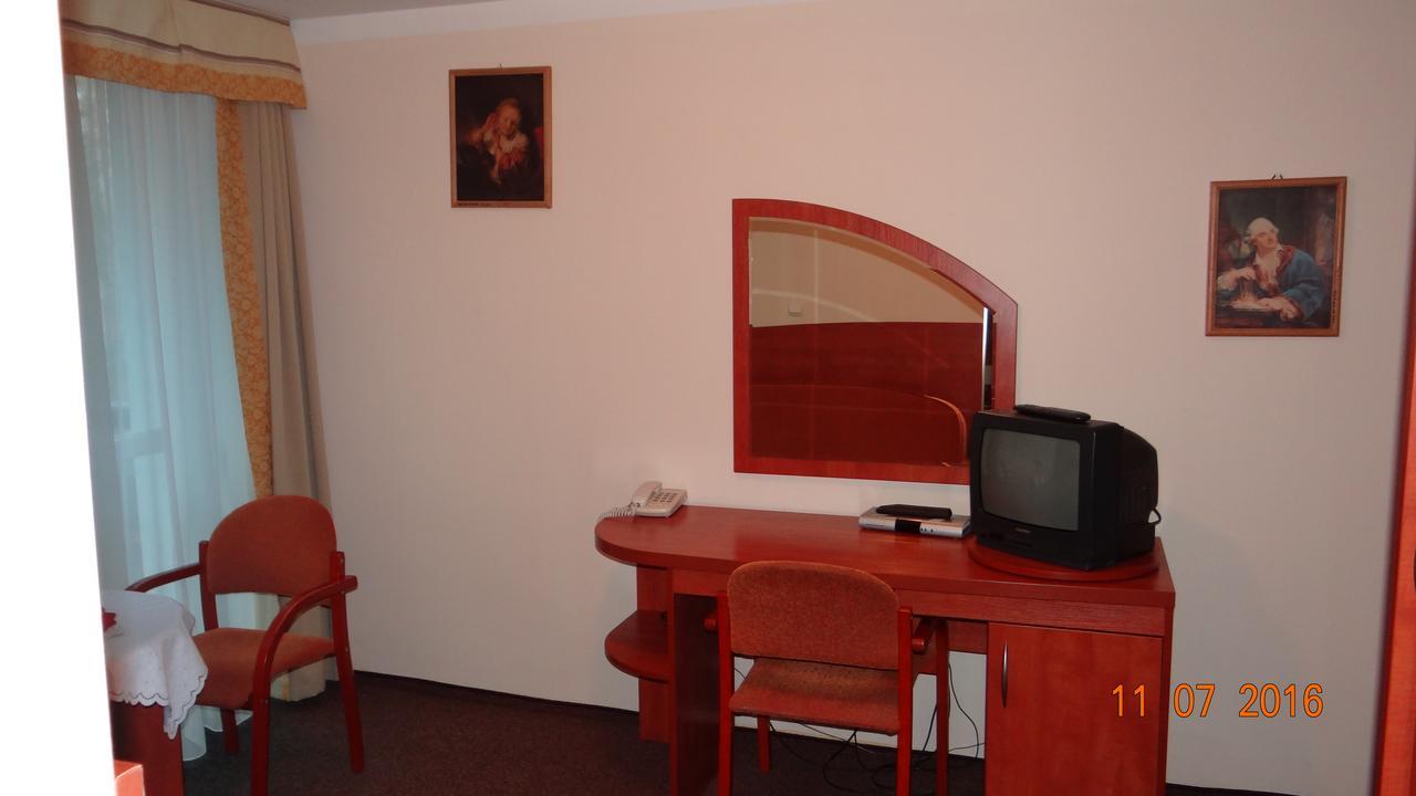 Gwarek Kudowa-Zdrój Exterior foto