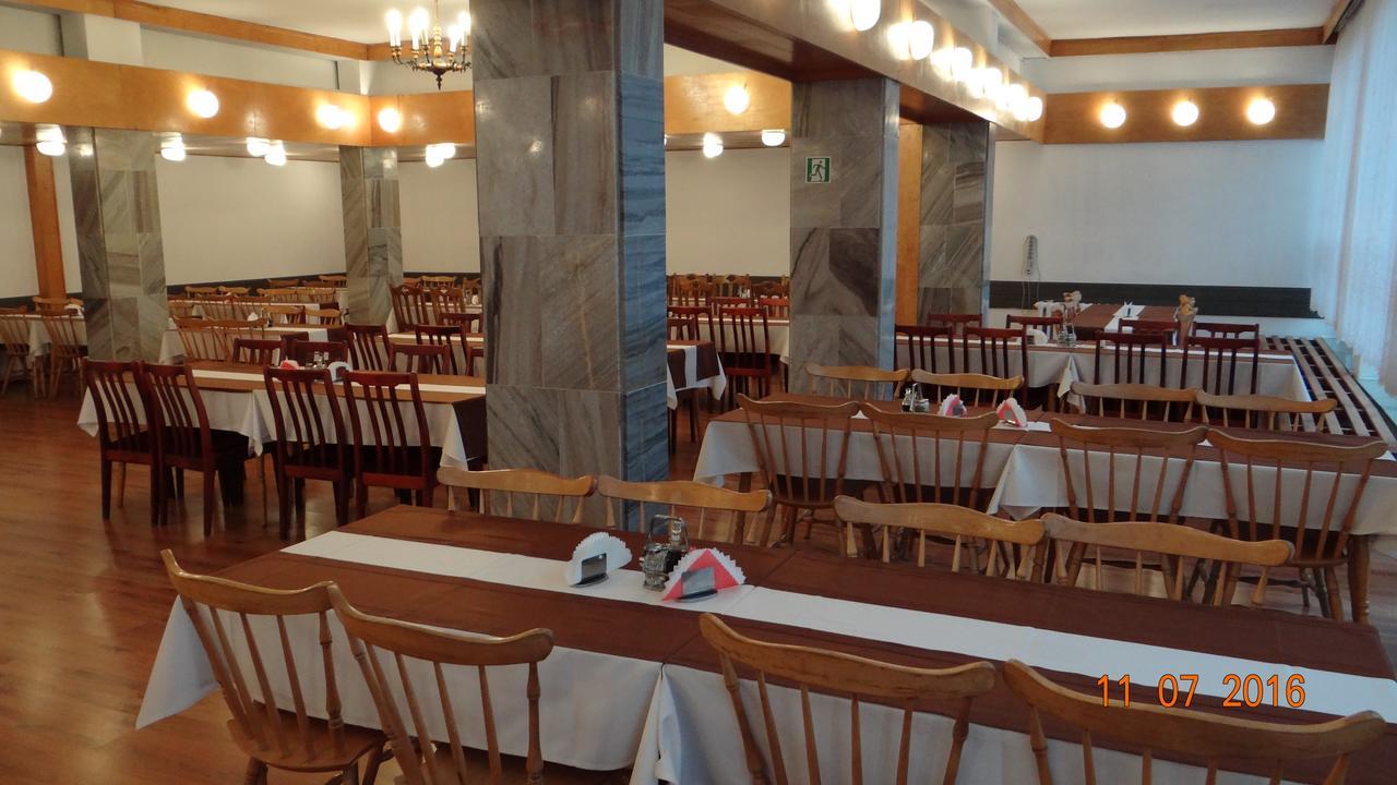 Gwarek Kudowa-Zdrój Exterior foto