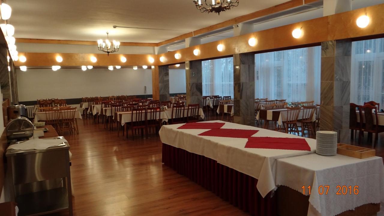 Gwarek Kudowa-Zdrój Exterior foto
